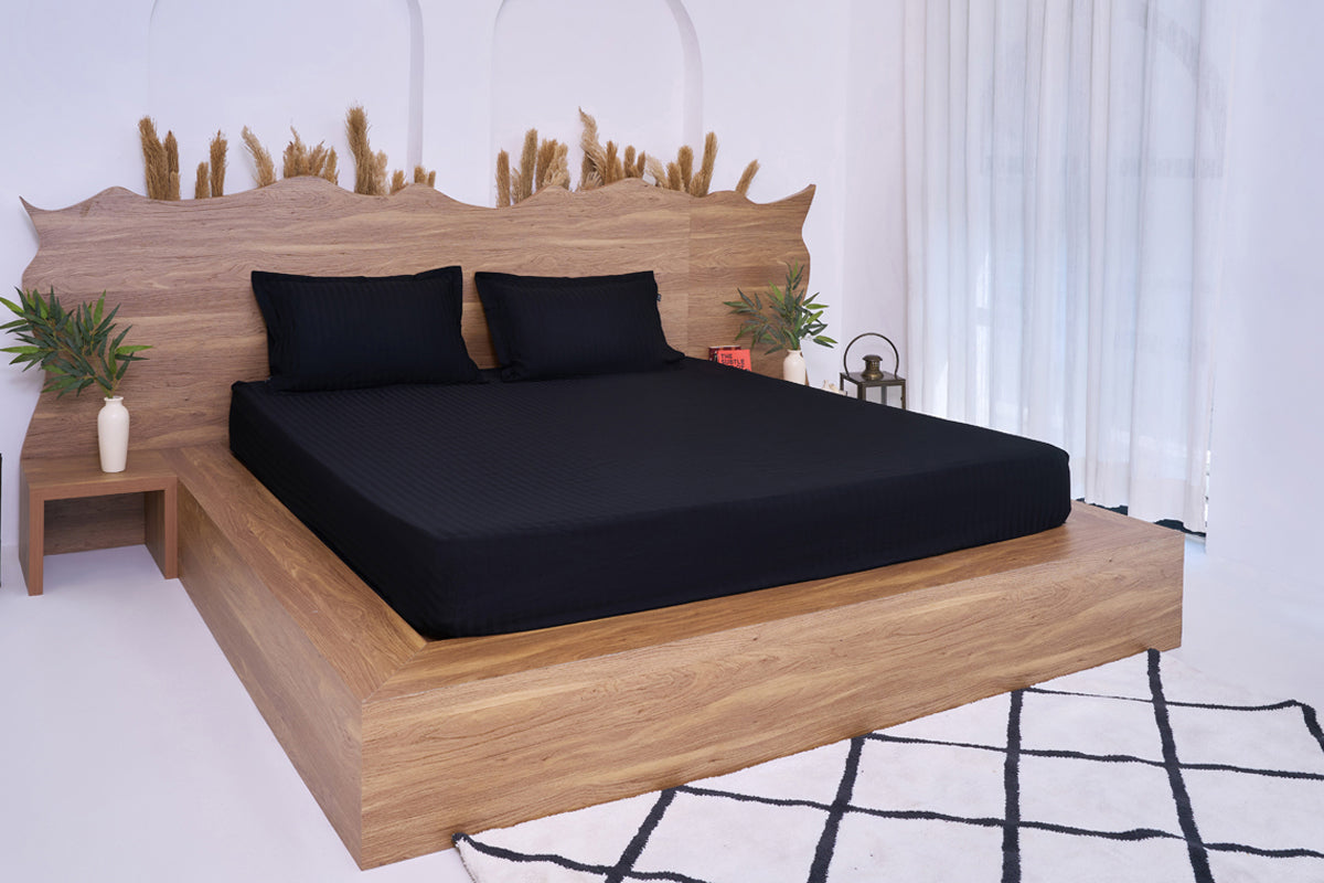 Black Onxy Pure Cotton Striped Fitted Bed Sheet 300 TC