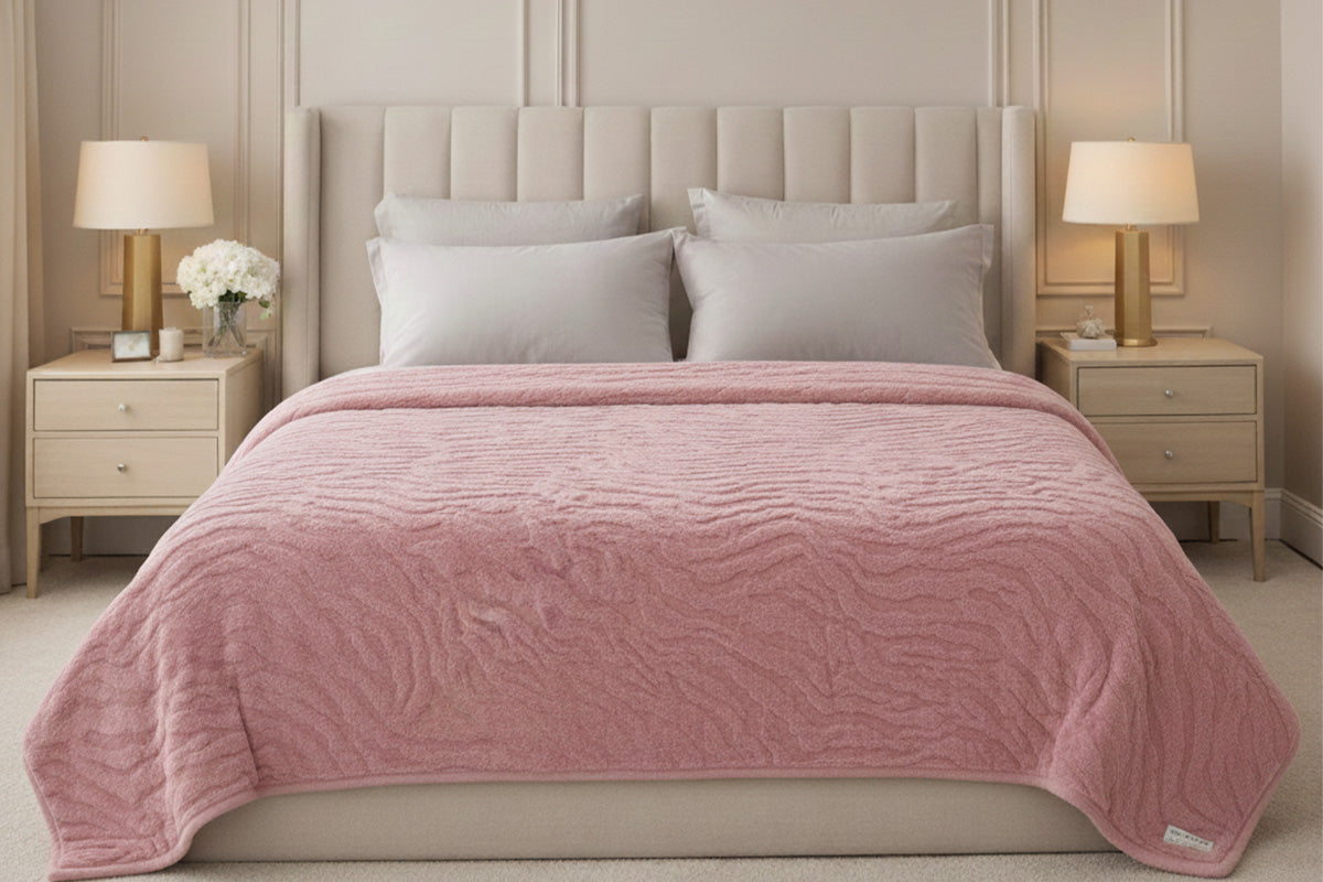 Blossom Pink Ultra Fine Luxury Quilt