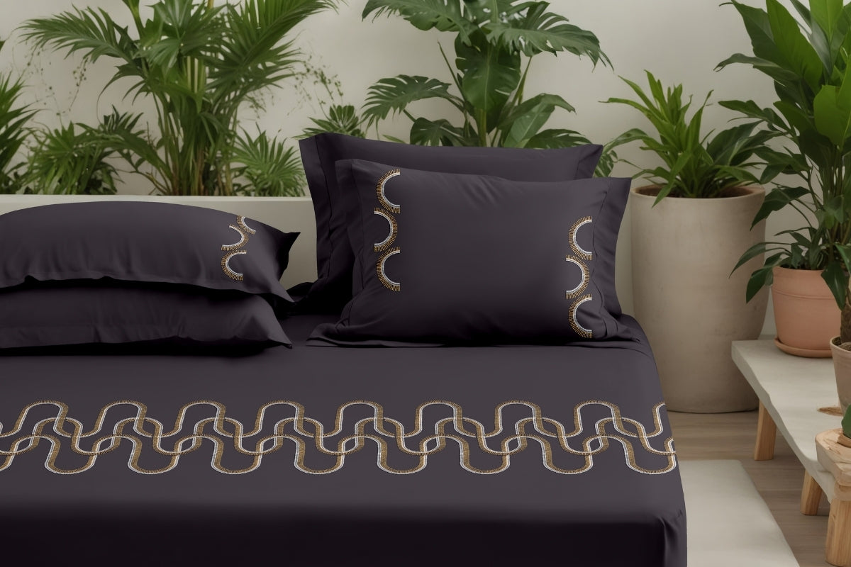 Glided Noir - 300 TC Pure Cotton Embroidered Bedsheet