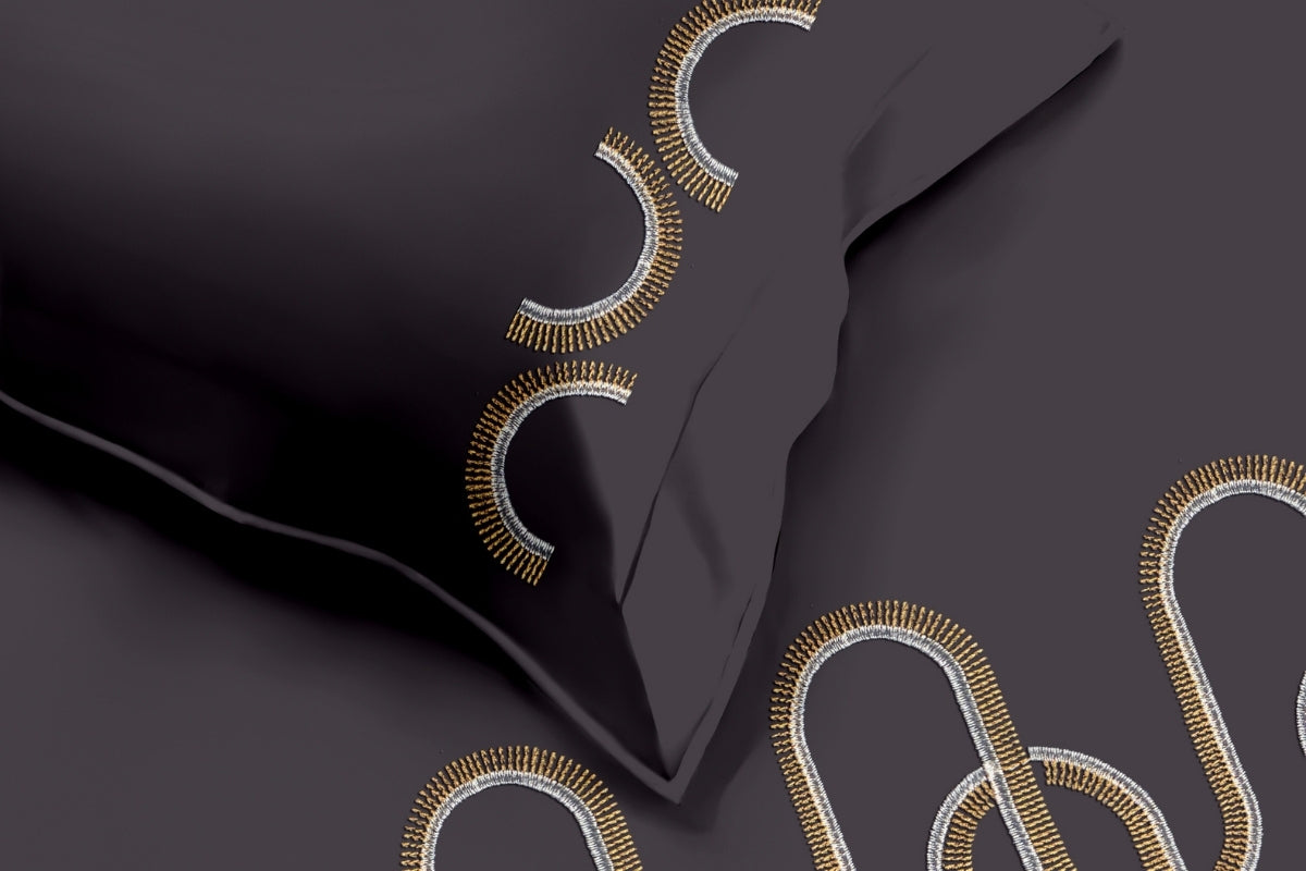 Glided Noir - 300 TC Pure Cotton Embroidered Bedsheet
